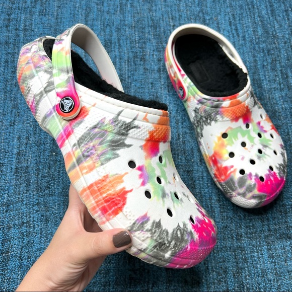 CROCS Shoes - Crocs Classic Fleece Lined Tie Dye Clogs